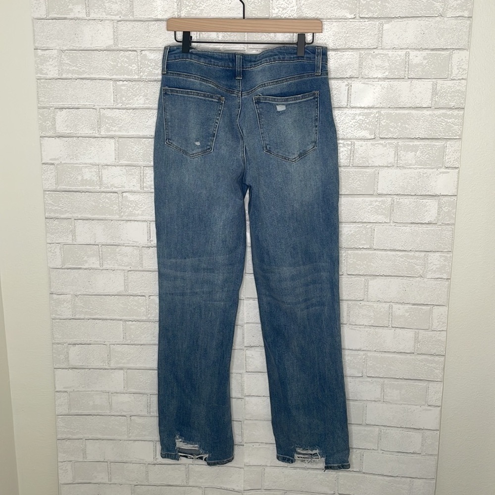 B.P. Distressed Straight Leg Jeans - Picture 6 of 12